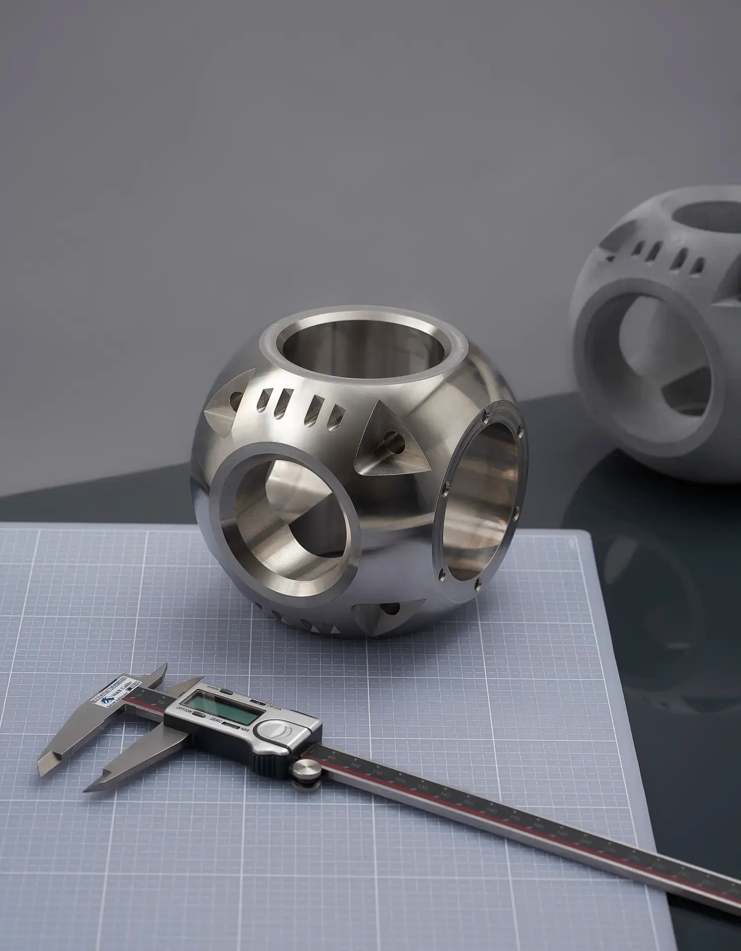 China Aluminum CNC Car Part