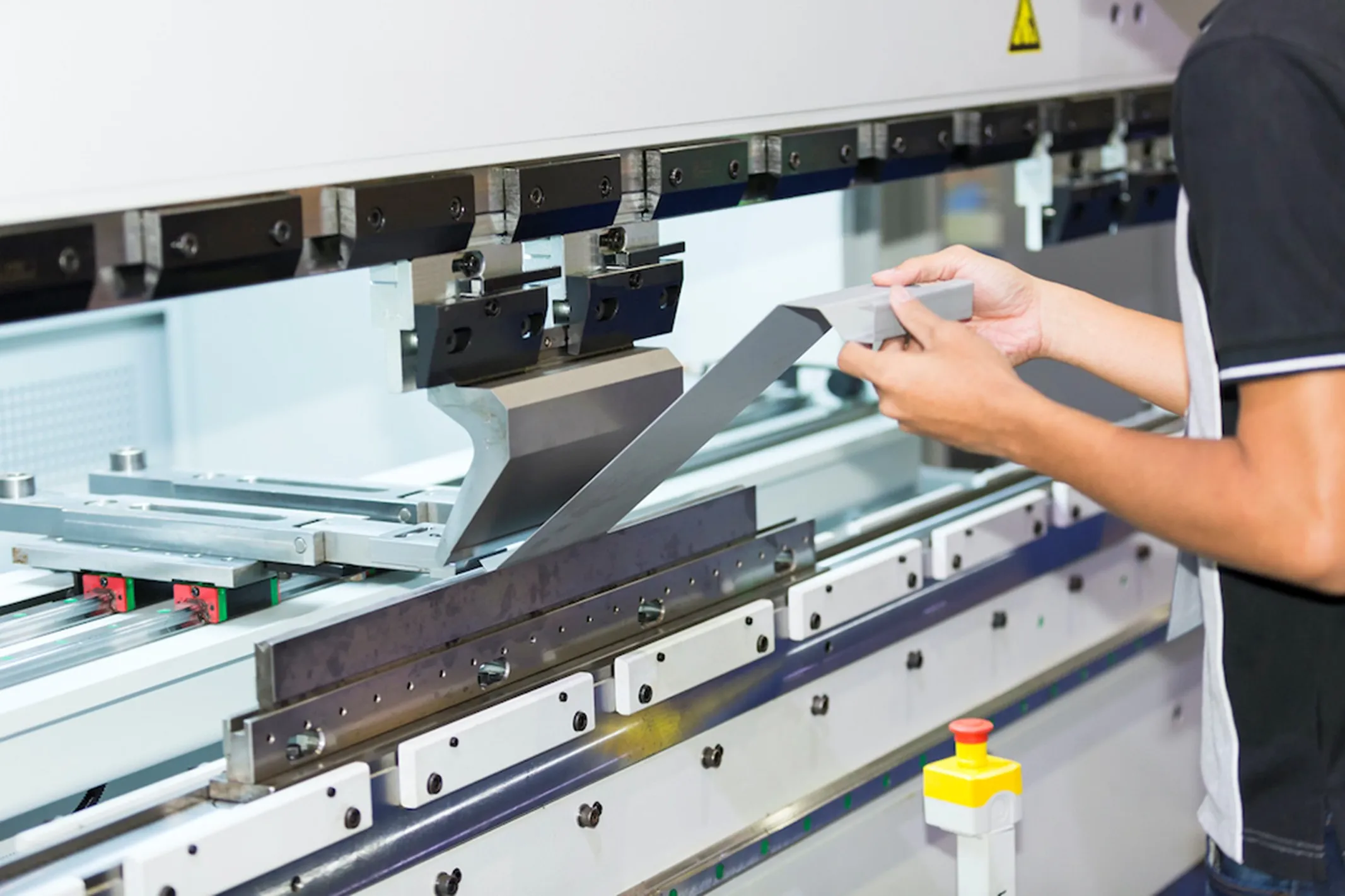 Process of Precision Sheet Metal Processing