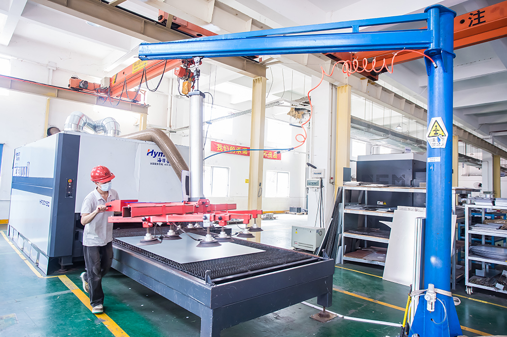 metal cnc laser cutting machines